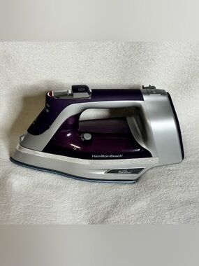 Hamilton Beach Purple and Silver Steam Iron